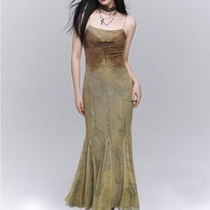 Y2K Butterfly Women’s Pleated Mermaid Maxi Dress Women’s Small Love Letter